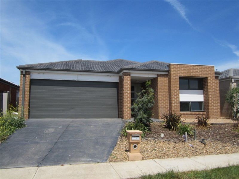 17 Manuka Grove, Wyndham Vale VIC 3024