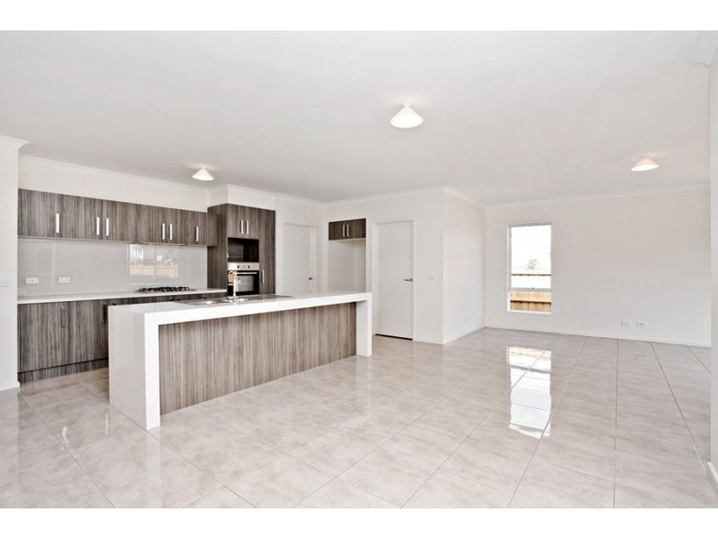 2 Venus Street, Truganina VIC 3029