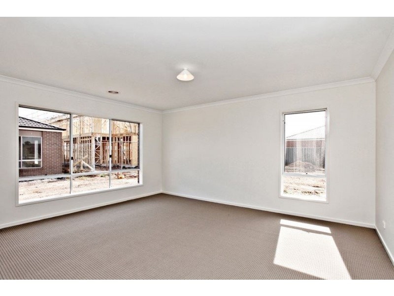 2 Venus Street, Truganina VIC 3029