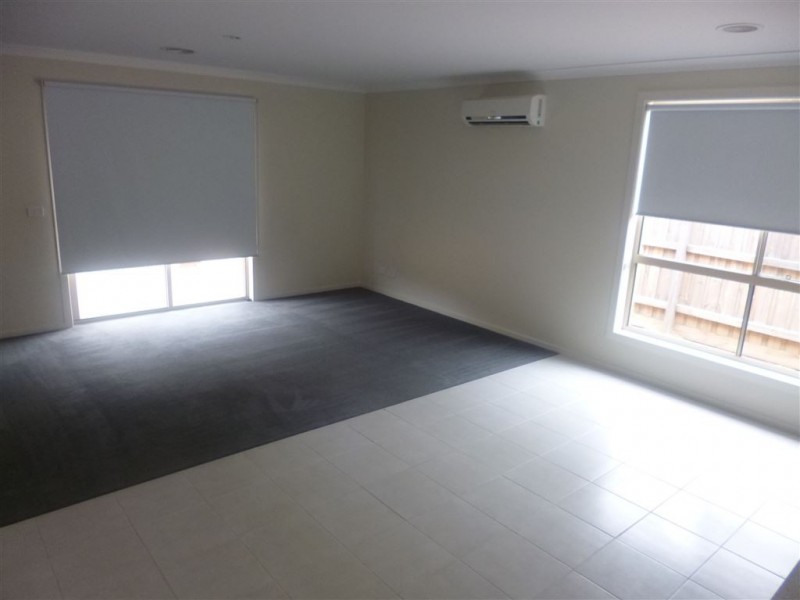 38 Mayfield Avenue, Truganina VIC 3029