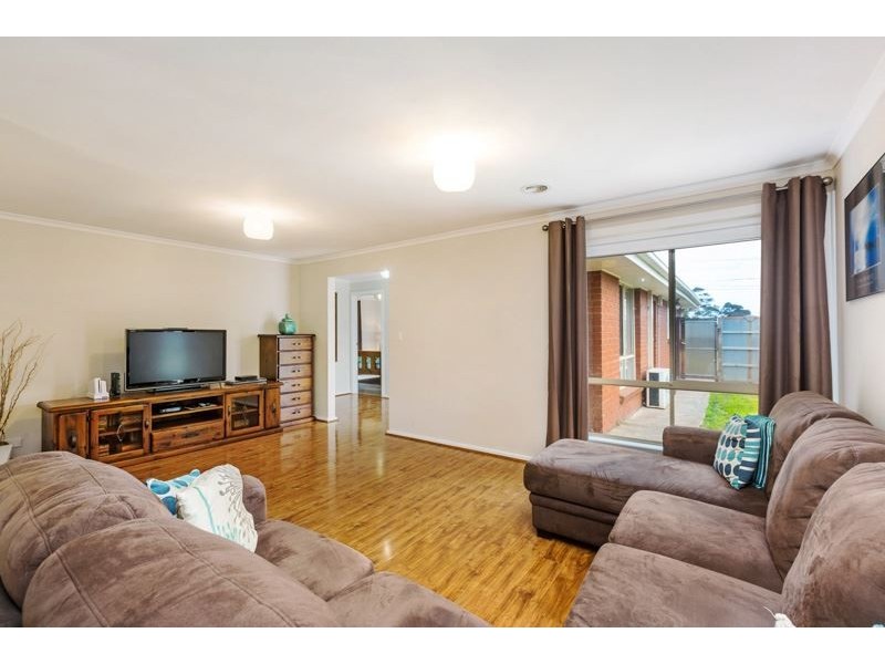 10 Alkira Close, Wyndham Vale VIC 3024