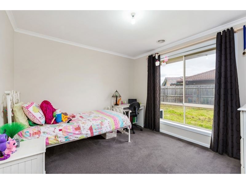 10 Alkira Close, Wyndham Vale VIC 3024