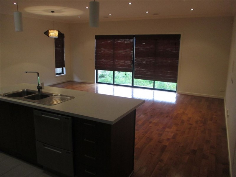 1/5 Greenleaf Circuit, Tarneit VIC 3029