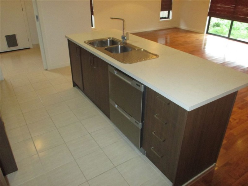 1/5 Greenleaf Circuit, Tarneit VIC 3029