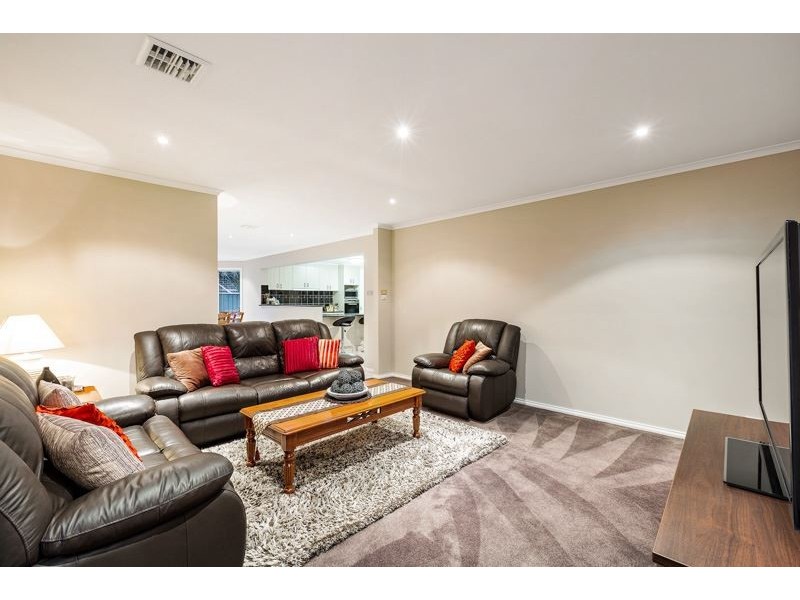 8 Lollipop Drive, Wyndham Vale VIC 3024
