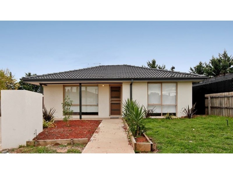13 Kingfisher Court, Werribee VIC 3030