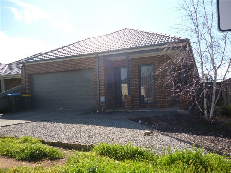 15 Baltimore Drive, Point Cook VIC 3030