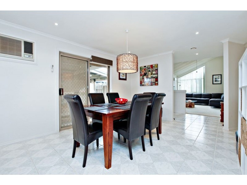 28 Storrington Avenue, Hoppers Crossing VIC 3029