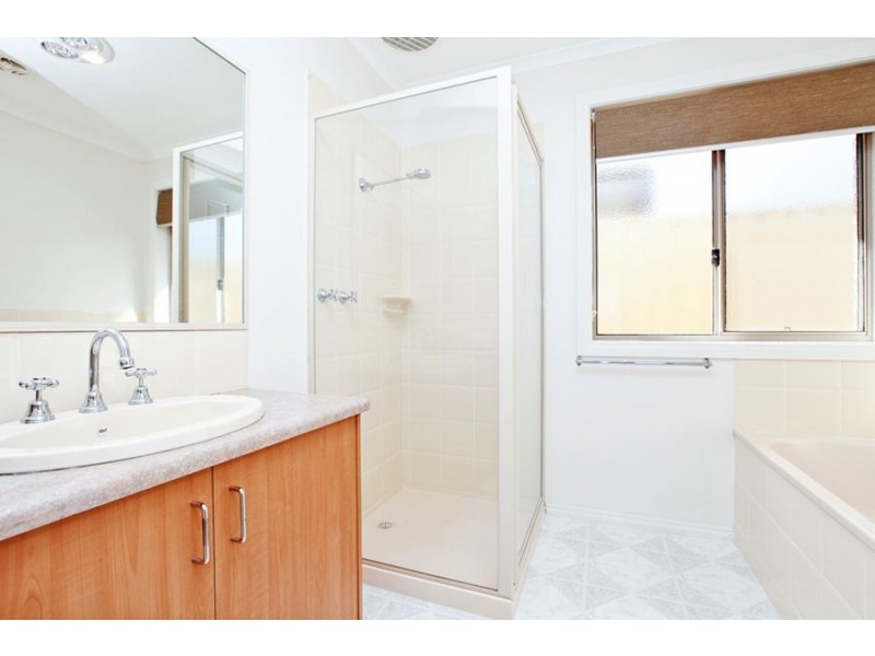 28 Storrington Avenue, Hoppers Crossing VIC 3029