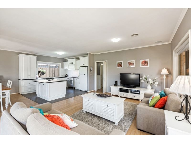 46 Thomas Carr Drive, Tarneit VIC 3029