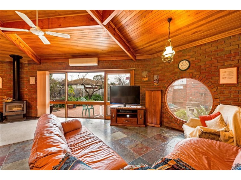 4 Anembo Court, Werribee VIC 3030