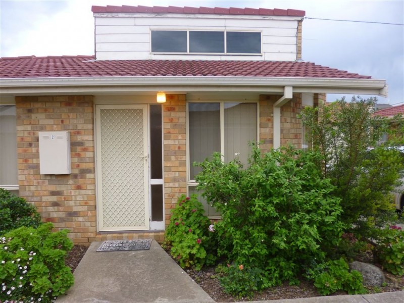 2/27 Hotham Crescent, Hoppers Crossing VIC 3029