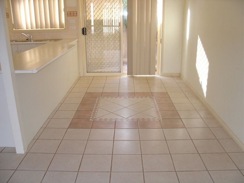 2/27 Hotham Crescent, Hoppers Crossing VIC 3029