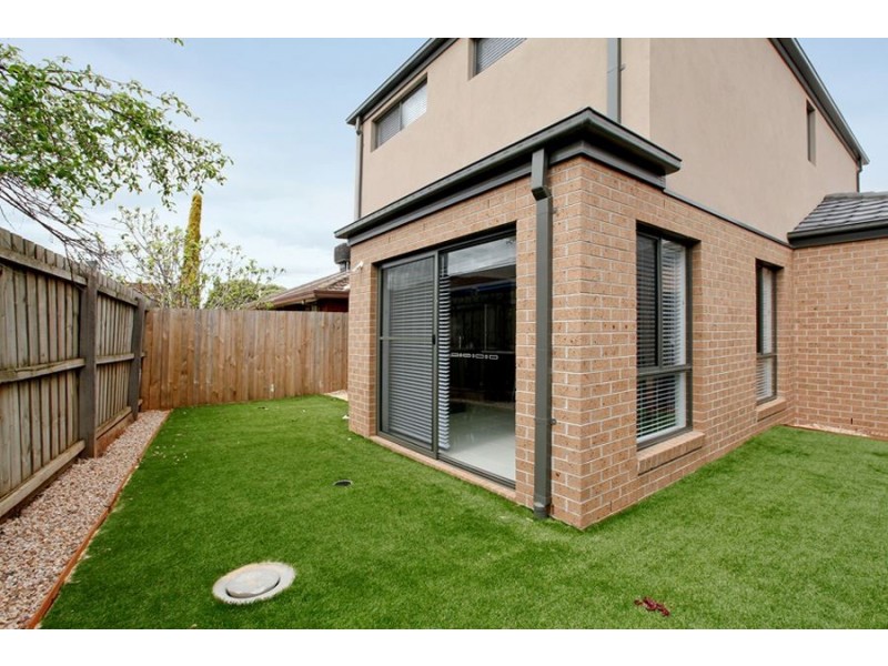 2A Priestly Ave, Hoppers Crossing VIC 3029