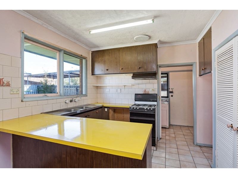 61 Heaths Road, Hoppers Crossing VIC 3029