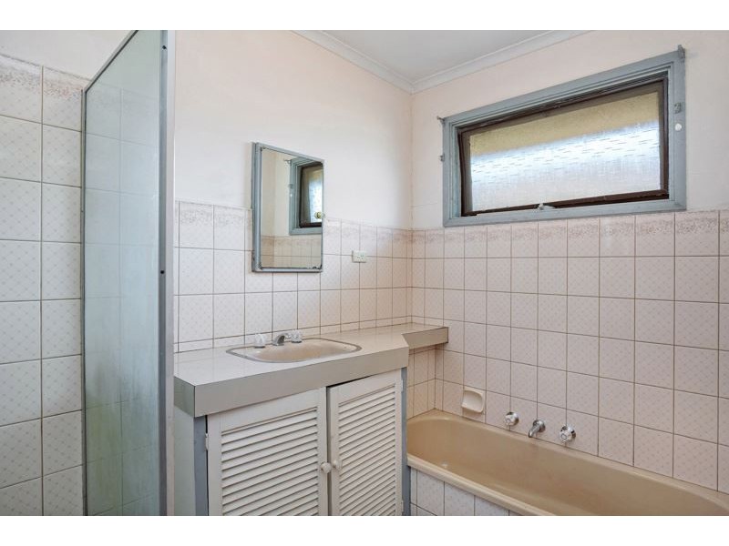 61 Heaths Road, Hoppers Crossing VIC 3029