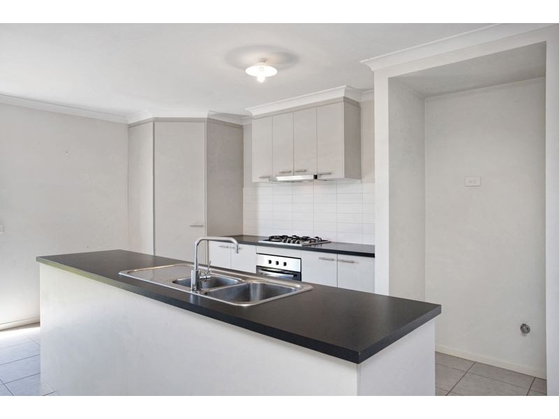 9 Woburn Crescent, Wyndham Vale VIC 3024