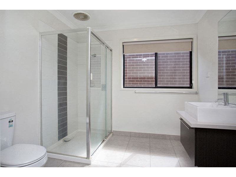 9 Woburn Crescent, Wyndham Vale VIC 3024