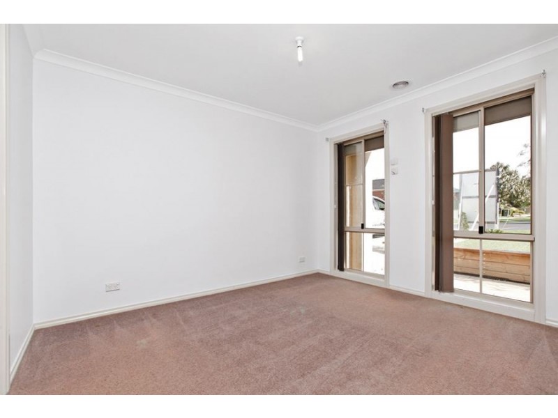 37 Jade Crescent, Wyndham Vale VIC 3024