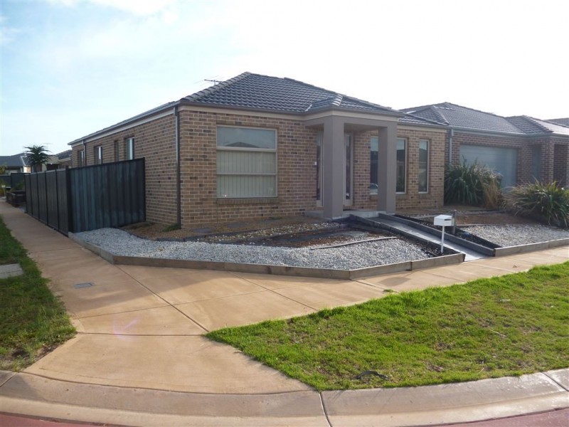 1 Carina Court, Point Cook VIC 3030