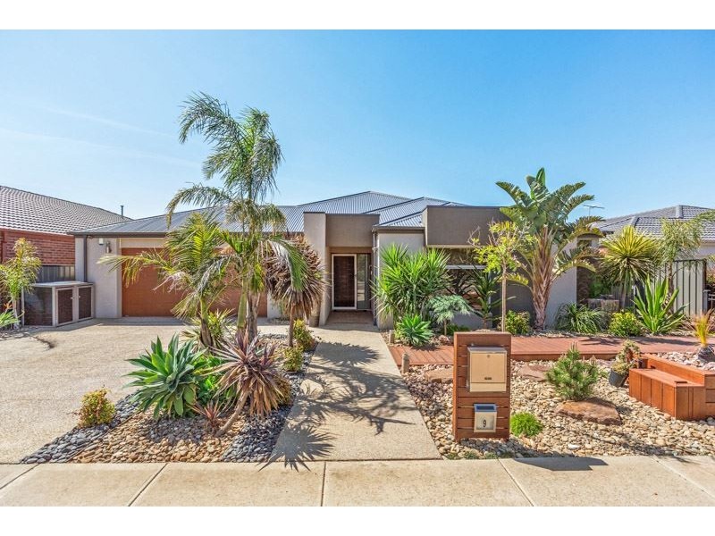 9 Serene St, Tarneit VIC 3029