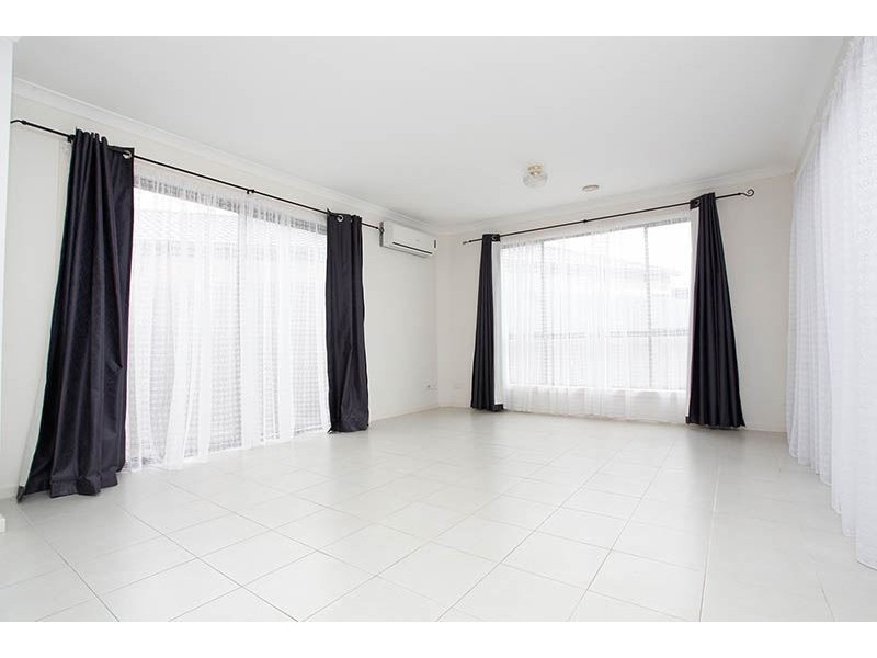 1/61 Honour Ave, Wyndham Vale VIC 3024