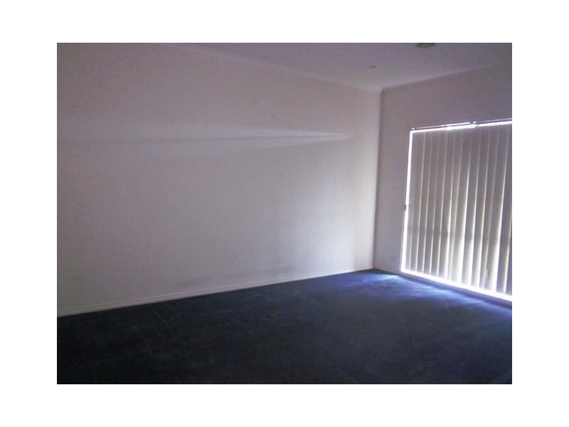 9 Shakespeare Grove, Truganina VIC 3029