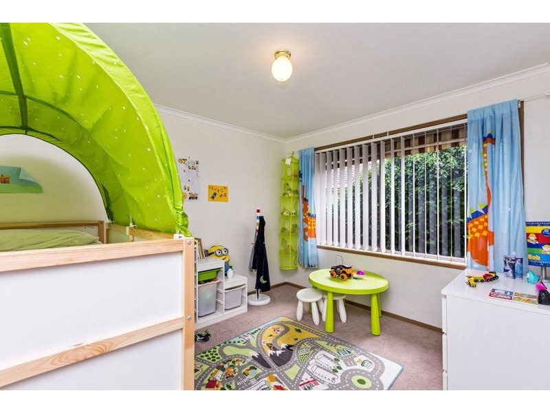 27 Swan Street, Werribee VIC 3030