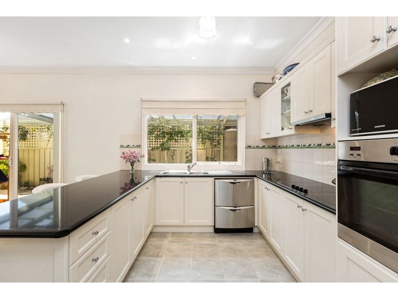 34 Sumner Crescent, Point Cook VIC 3030