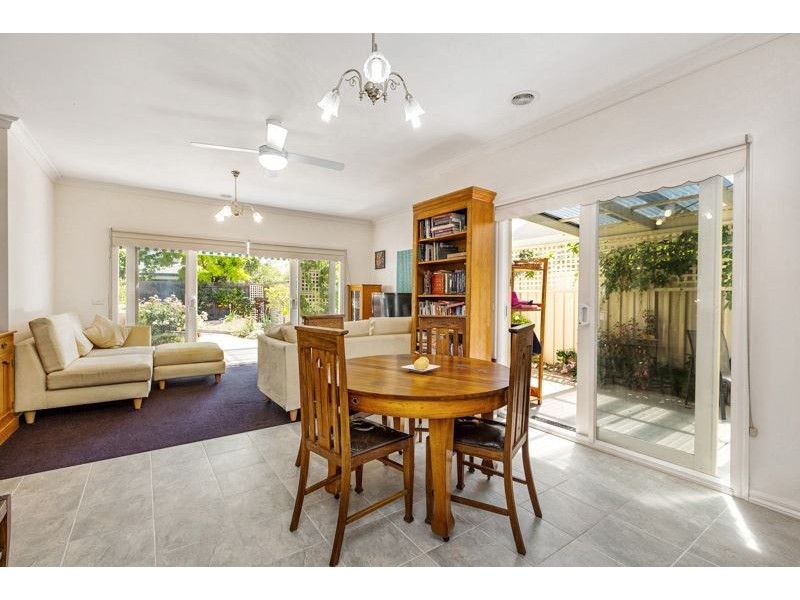 34 Sumner Crescent, Point Cook VIC 3030