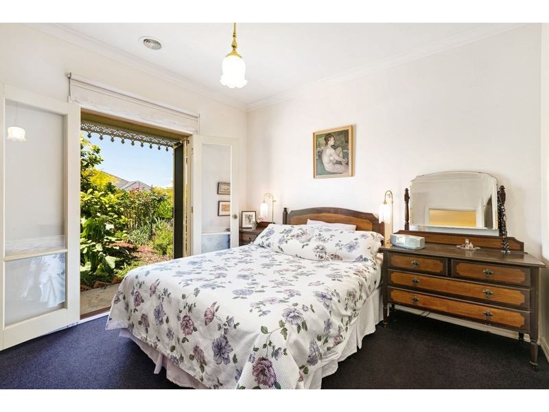 34 Sumner Crescent, Point Cook VIC 3030
