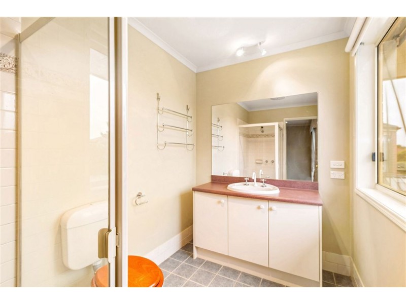 2 Gleneagles Avenue, Tarneit VIC 3029