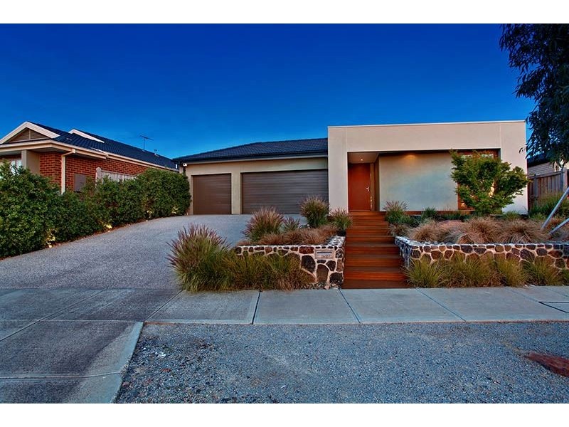 27 Butterfly Boulevard, Tarneit VIC 3029