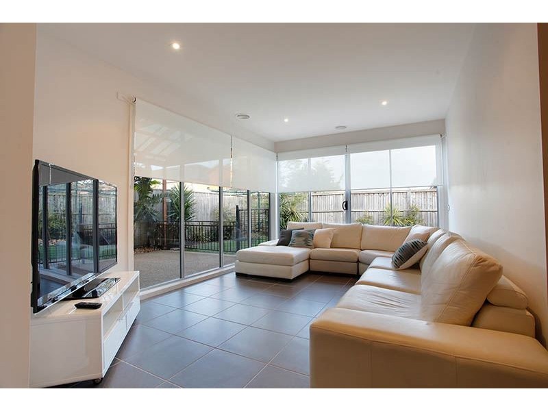 27 Butterfly Boulevard, Tarneit VIC 3029