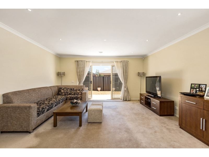 37 Eagleridge Promenade, Tarneit VIC 3029