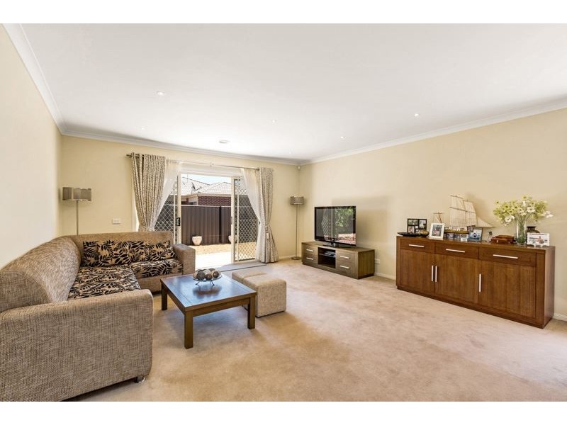 37 Eagleridge Promenade, Tarneit VIC 3029