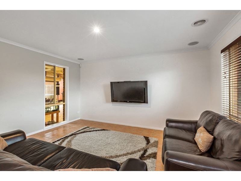 2 Bastille Court, Hoppers Crossing VIC 3029