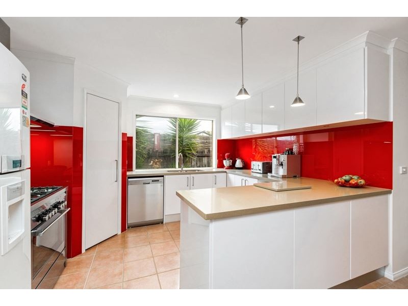 2 Bastille Court, Hoppers Crossing VIC 3029