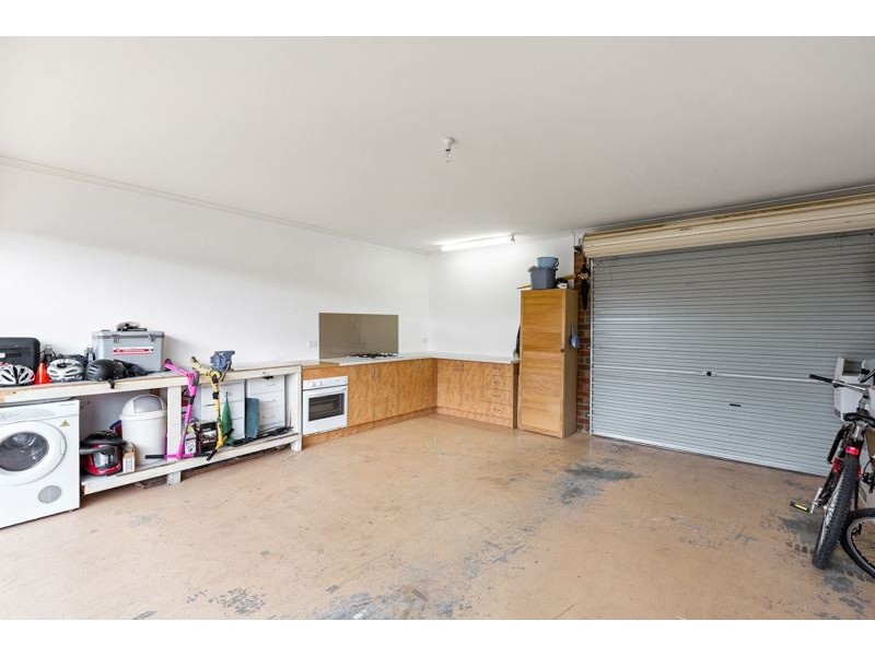 2 Bastille Court, Hoppers Crossing VIC 3029