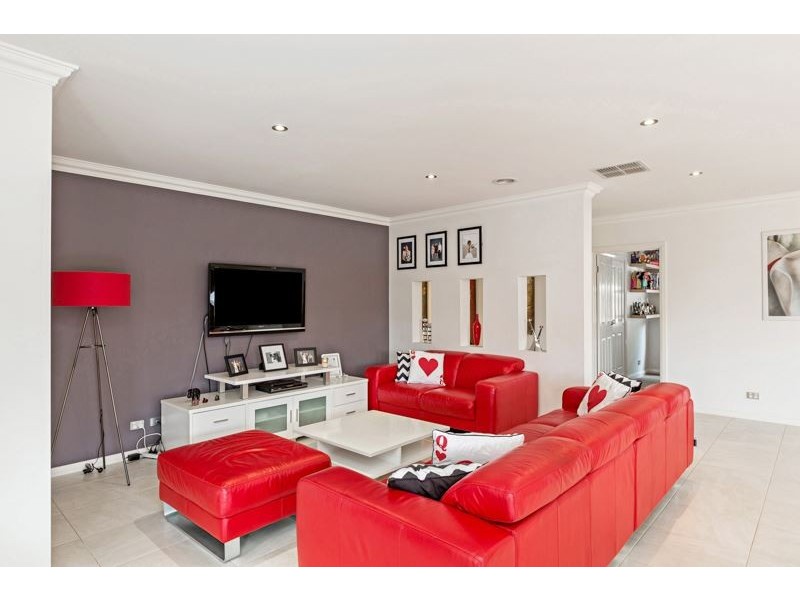 36 Evans Way, Werribee VIC 3030