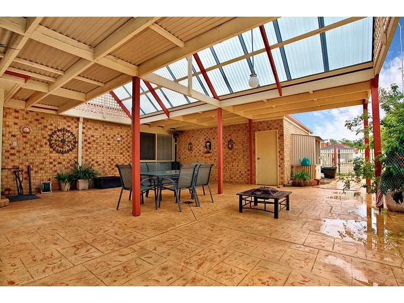 6 Bronte Court, Wyndham Vale VIC 3024