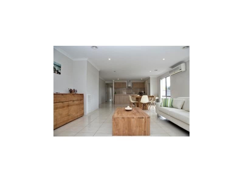 67 Fongeo Drive, Point Cook VIC 3030