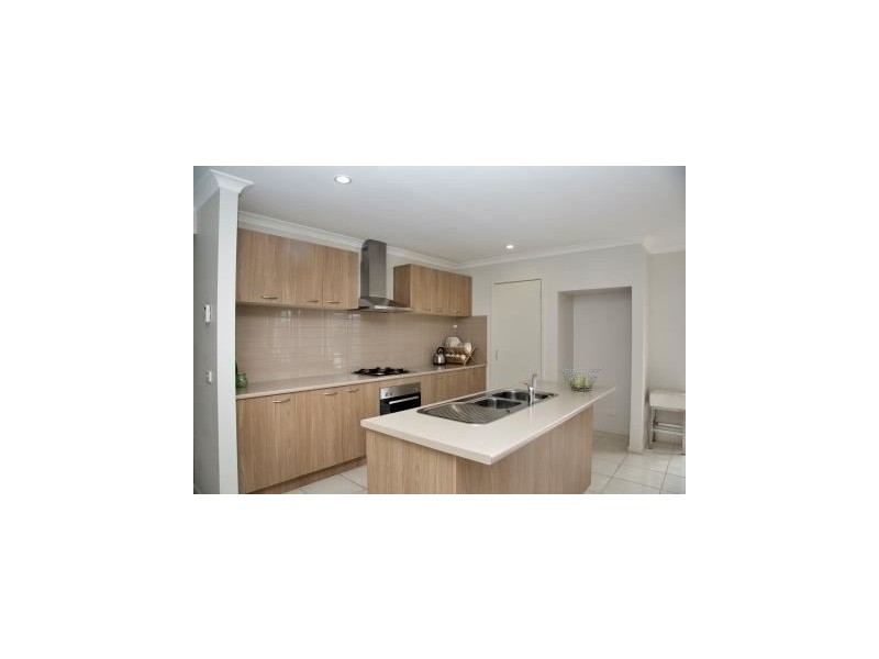 67 Fongeo Drive, Point Cook VIC 3030