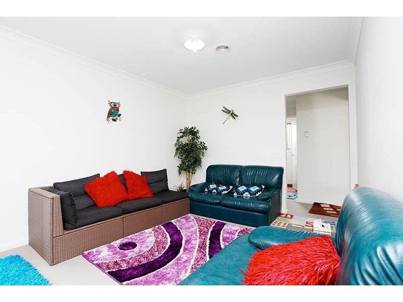 2/2 Fowler Street, Hoppers Crossing VIC 3029