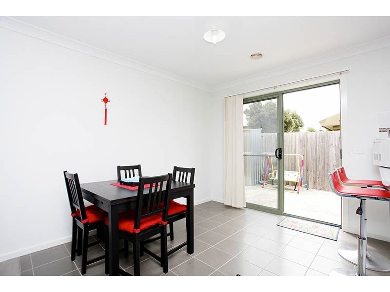 2/2 Fowler Street, Hoppers Crossing VIC 3029