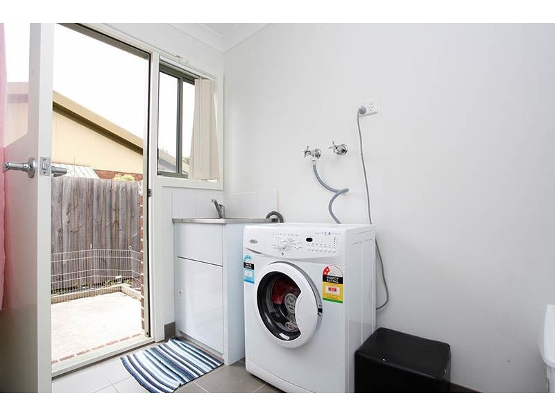 2/2 Fowler Street, Hoppers Crossing VIC 3029