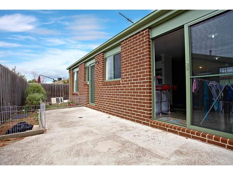 2/2 Fowler Street, Hoppers Crossing VIC 3029