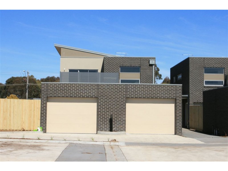2/1-5 Thomas Carr Drive, Tarneit VIC 3029