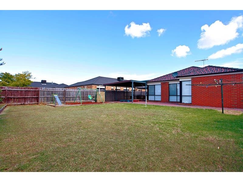 8 Persimmon Place, Werribee VIC 3030