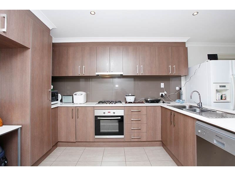 1/3 Greenleaf Circuit, Tarneit VIC 3029